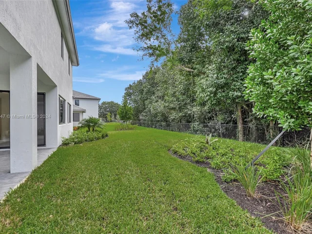 10386 SW 57th Ct, Cooper City FL 33328