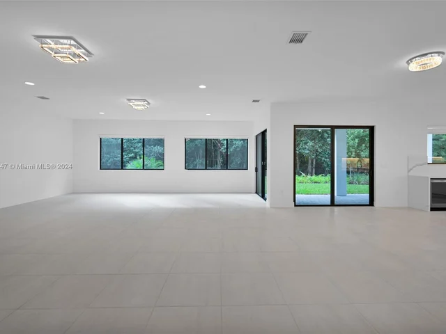 10386 SW 57th Ct, Cooper City FL 33328