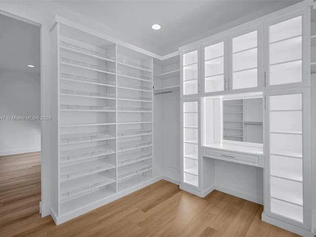 10386 SW 57th Ct, Cooper City FL 33328