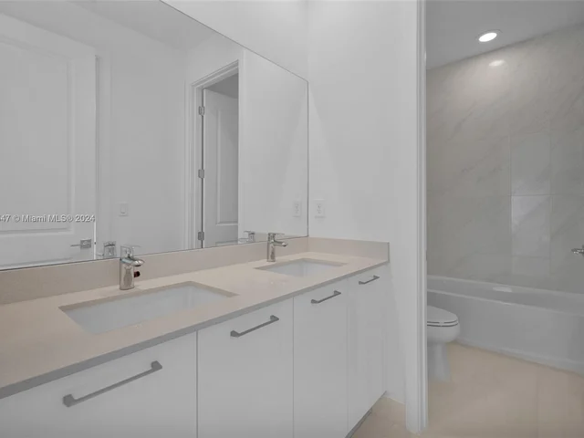 10386 SW 57th Ct, Cooper City FL 33328