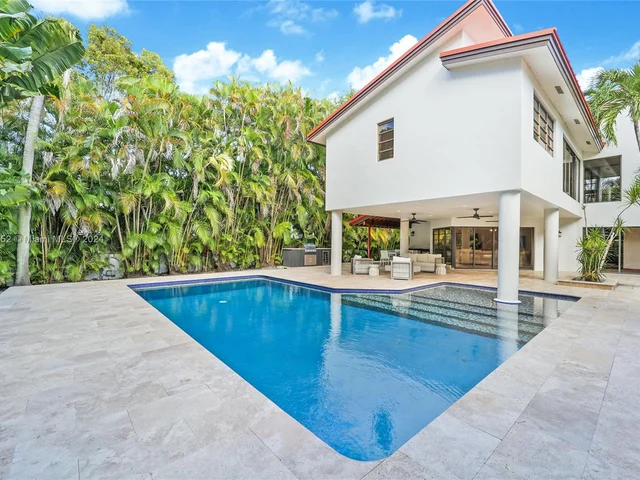 7765 SW 57th Ter, Miami FL 33143