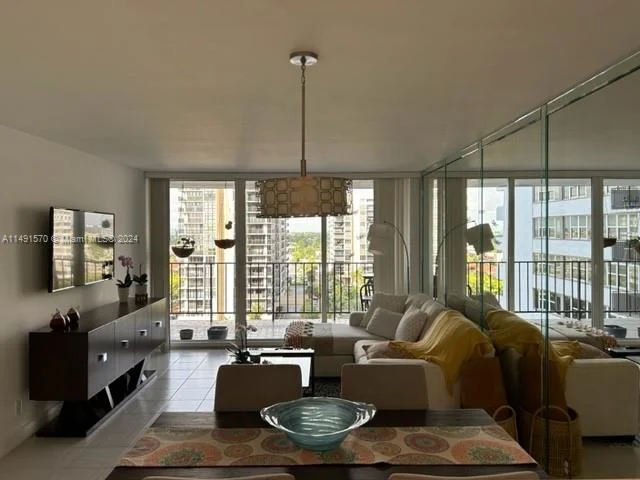 2030 S Ocean Dr # 802, Hallandale Beach FL 33009