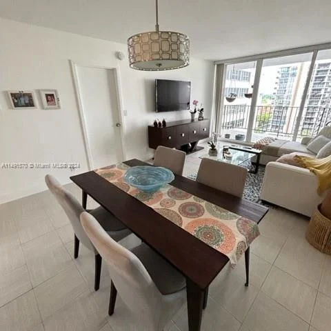 2030 S Ocean Dr # 802, Hallandale Beach FL 33009