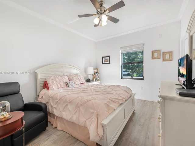 18964 SW 135th Ave, Miami FL 33177