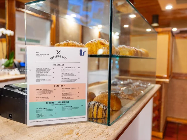 4000 Towerside Ter # 1202, Miami FL 33138