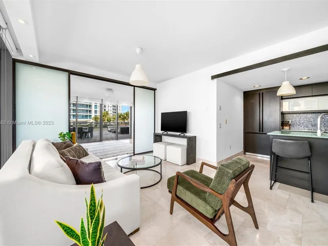 5875 Collins Ave # 507, Miami Beach FL 33140