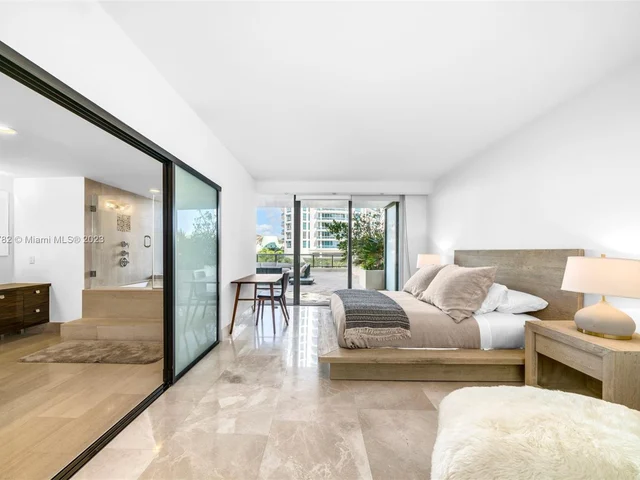 5875 Collins Ave # 507, Miami Beach FL 33140