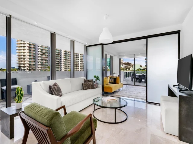 5875 Collins Ave # 507, Miami Beach FL 33140