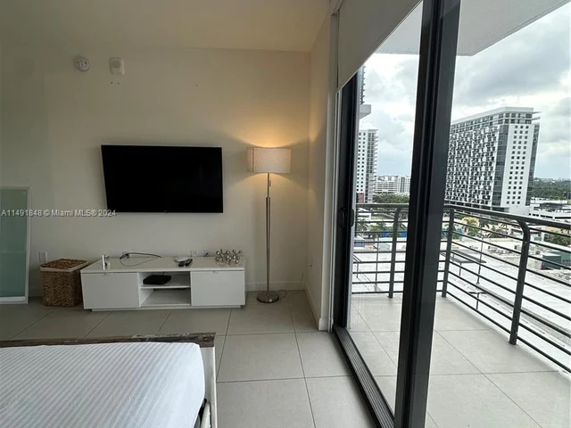 5350 NW 84th Ave # 916, Doral FL 33166