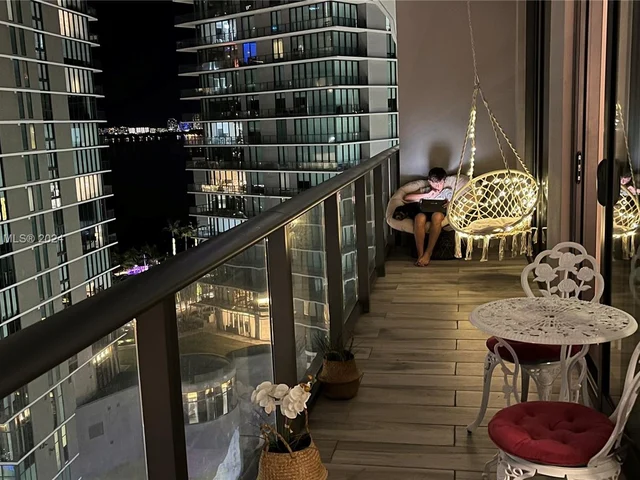 501 NE 31st St # 1201, Miami FL 33137