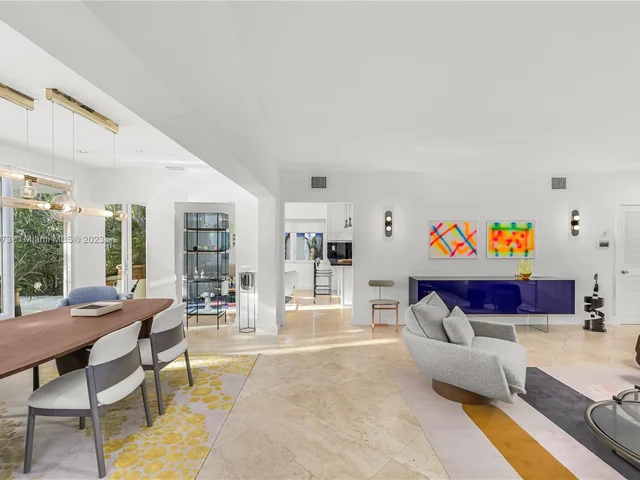 6010 Pine Tree Dr, Miami Beach FL 33140