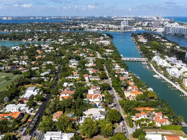 6010 Pine Tree Dr, Miami Beach FL 33140