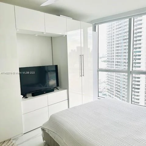 1750 N Bayshore Dr # 2302, Miami FL 33132