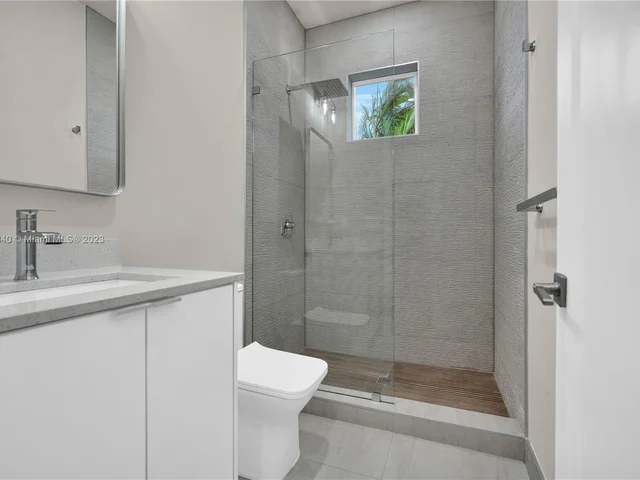 2861 SW 37th Ct # 2861, Coral Gables FL 33134