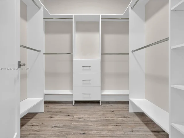 2861 SW 37th Ct # 2861, Coral Gables FL 33134