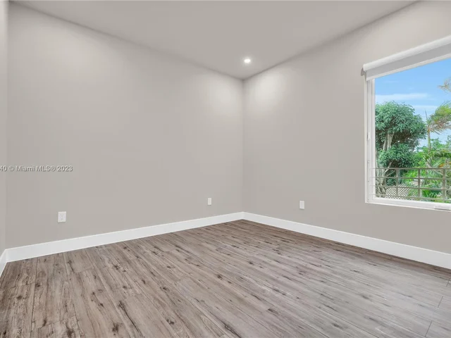 2861 SW 37th Ct # 2861, Coral Gables FL 33134