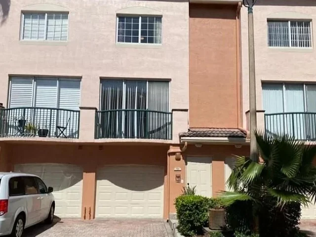 2027 SE 10th Ave # 713, Fort Lauderdale FL 33316