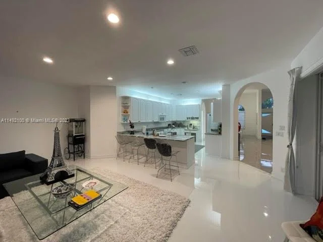 8570 Yearling Dr # A, Lake Worth FL 33467