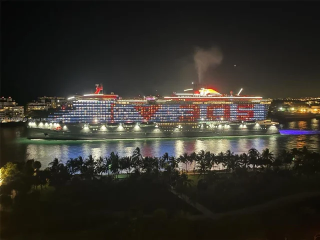 400 S Pointe Dr # 1501, Miami Beach FL 33139