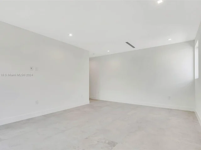 1777 SW 22nd Ter, Miami FL 33145