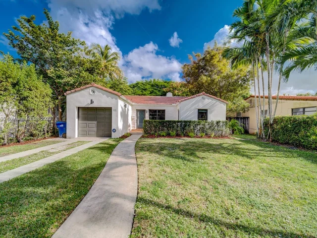 375 De Soto Dr, Miami Springs FL 33166