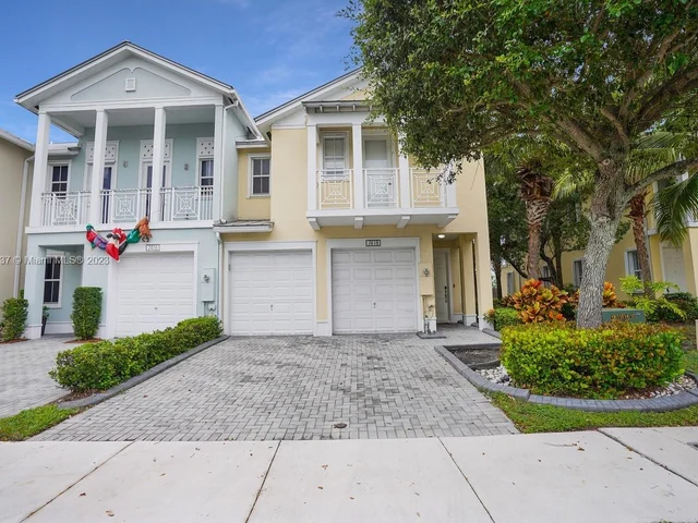 7418 NW 108th Path # 7418, Doral FL 33178