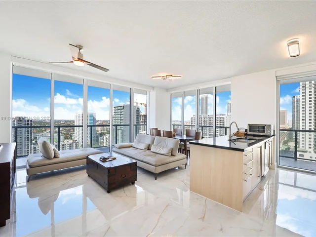 79 SW 12th St, Miami FL 33130