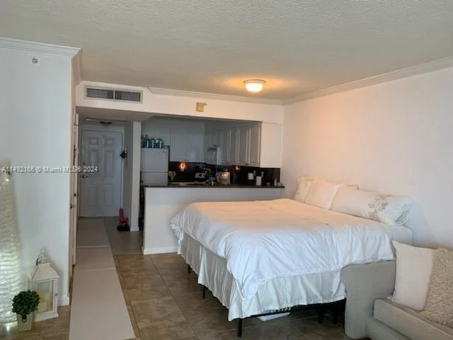 2501 S Ocean Dr # 909, Hollywood FL 33019