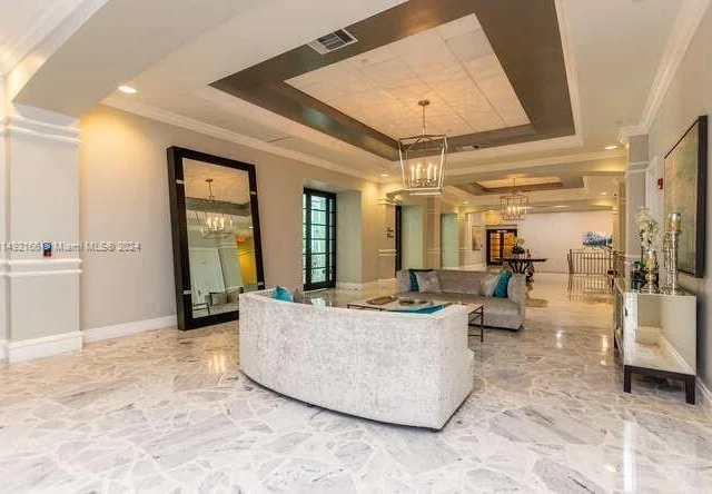 2501 S Ocean Dr # 909, Hollywood FL 33019