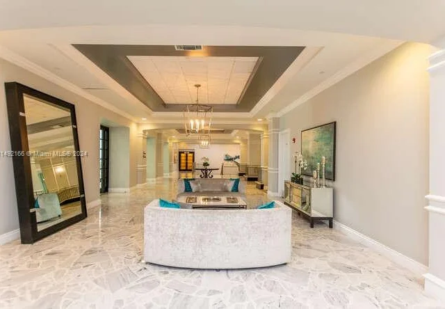 2501 S Ocean Dr # 909, Hollywood FL 33019