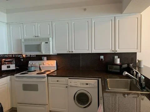 2501 S Ocean Dr # 909, Hollywood FL 33019