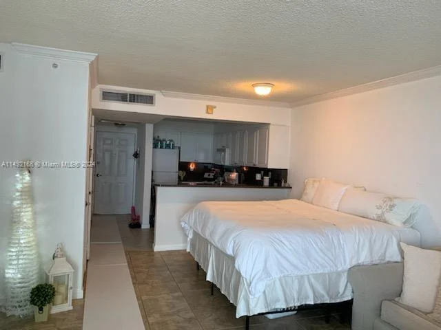 2501 S Ocean Dr # 909, Hollywood FL 33019