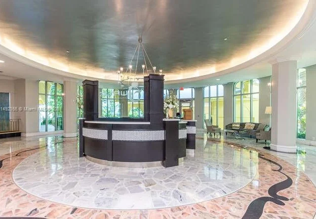 2501 S Ocean Dr # 909, Hollywood FL 33019