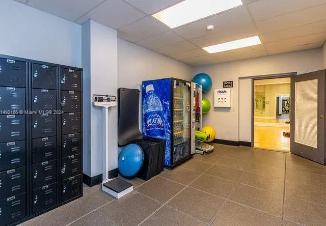 2501 S Ocean Dr # 909, Hollywood FL 33019