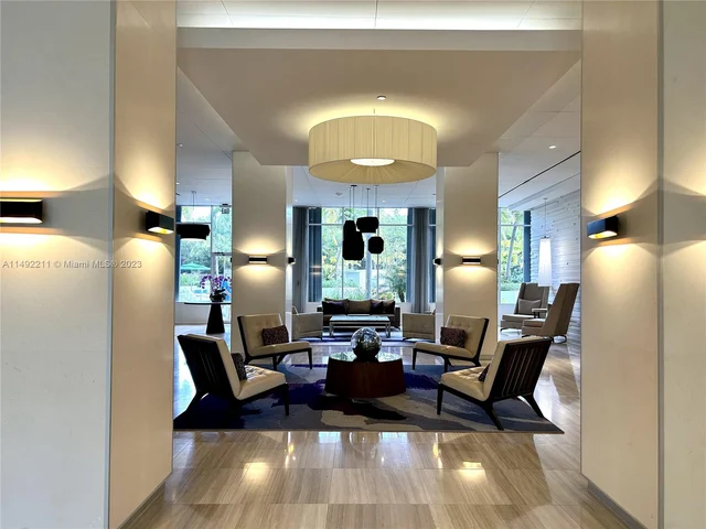 100 Bayview Dr # 310, Sunny Isles Beach FL 33160