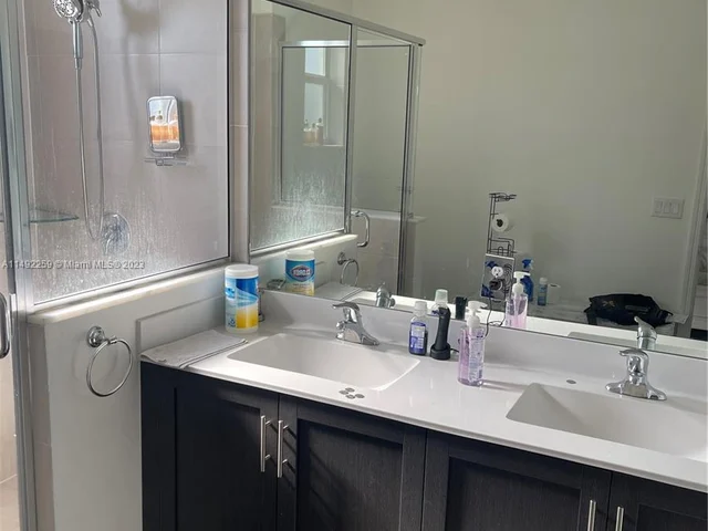 2652 SE 13th St # 2652, Homestead FL 33035