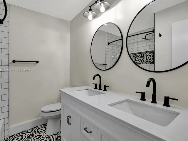 863 NW 81st Ter # 5, Plantation FL 33324