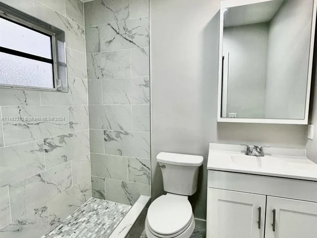 5379 SW 40th Ave # 202, Dania Beach FL 33314