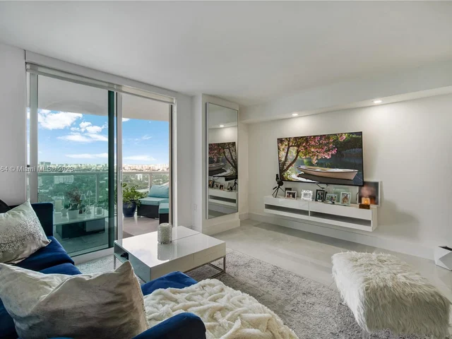 2101 Brickell Ave # 2201, Miami FL 33129