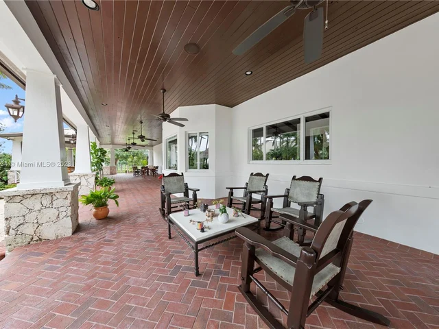 24351 SW 140th Ave, Homestead FL 33032