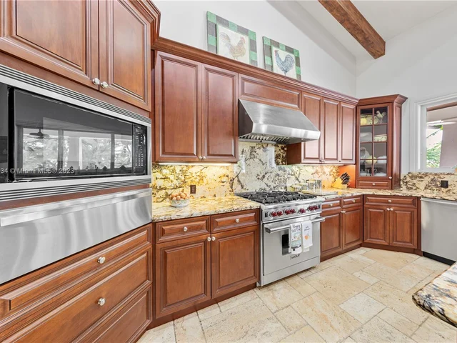 24351 SW 140th Ave, Homestead FL 33032