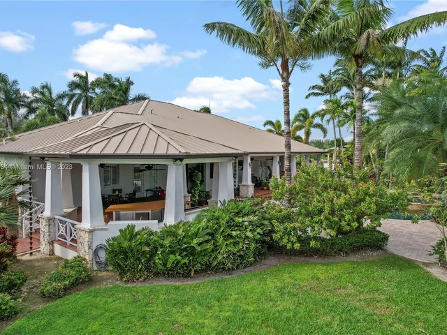 24351 SW 140th Ave, Homestead FL 33032