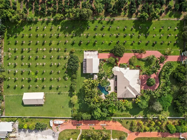 24351 SW 140th Ave, Homestead FL 33032