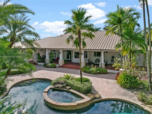 24351 SW 140th Ave, Homestead FL 33032