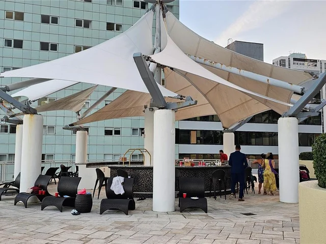 253 NE 2nd St # 618, Miami FL 33132