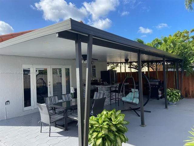 14939 SW 37th St, Miami FL 33185