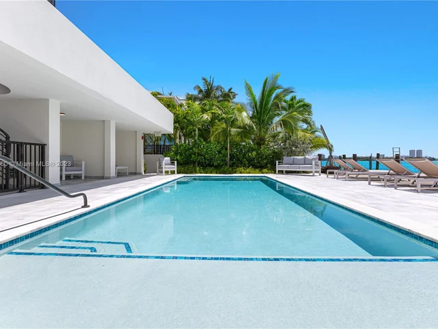 1930 Bay Dr # 4, Miami Beach FL 33141