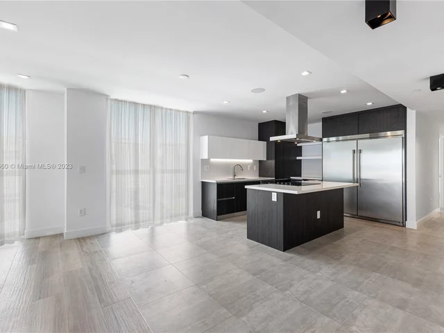 1930 Bay Dr # 4, Miami Beach FL 33141