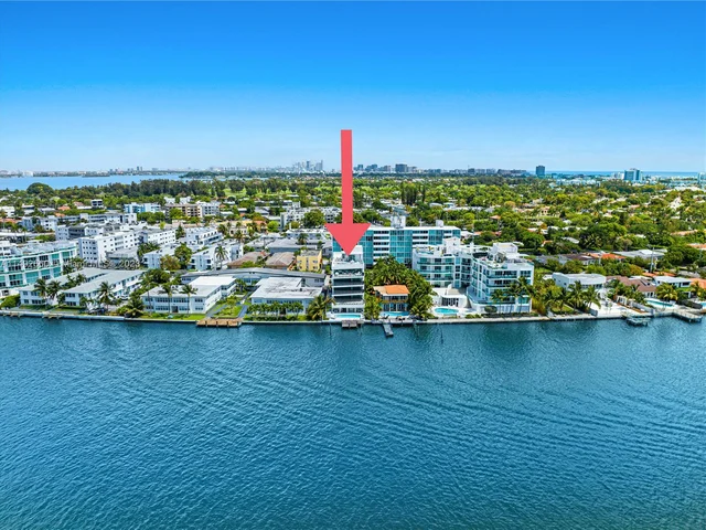 1930 Bay Dr # 4, Miami Beach FL 33141