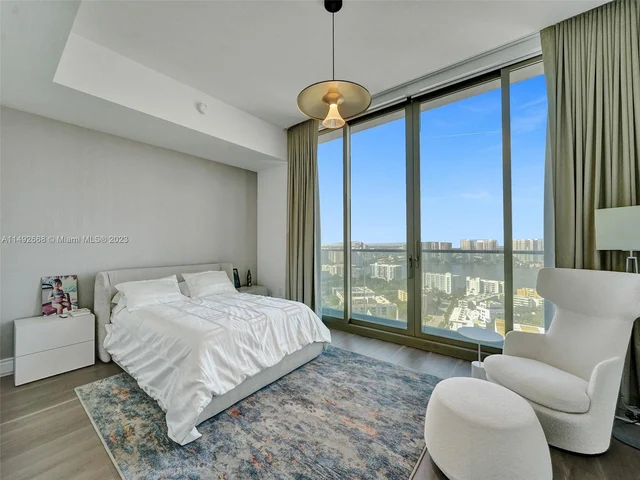 17901 Collins Ave # 2301, Sunny Isles Beach FL 33160